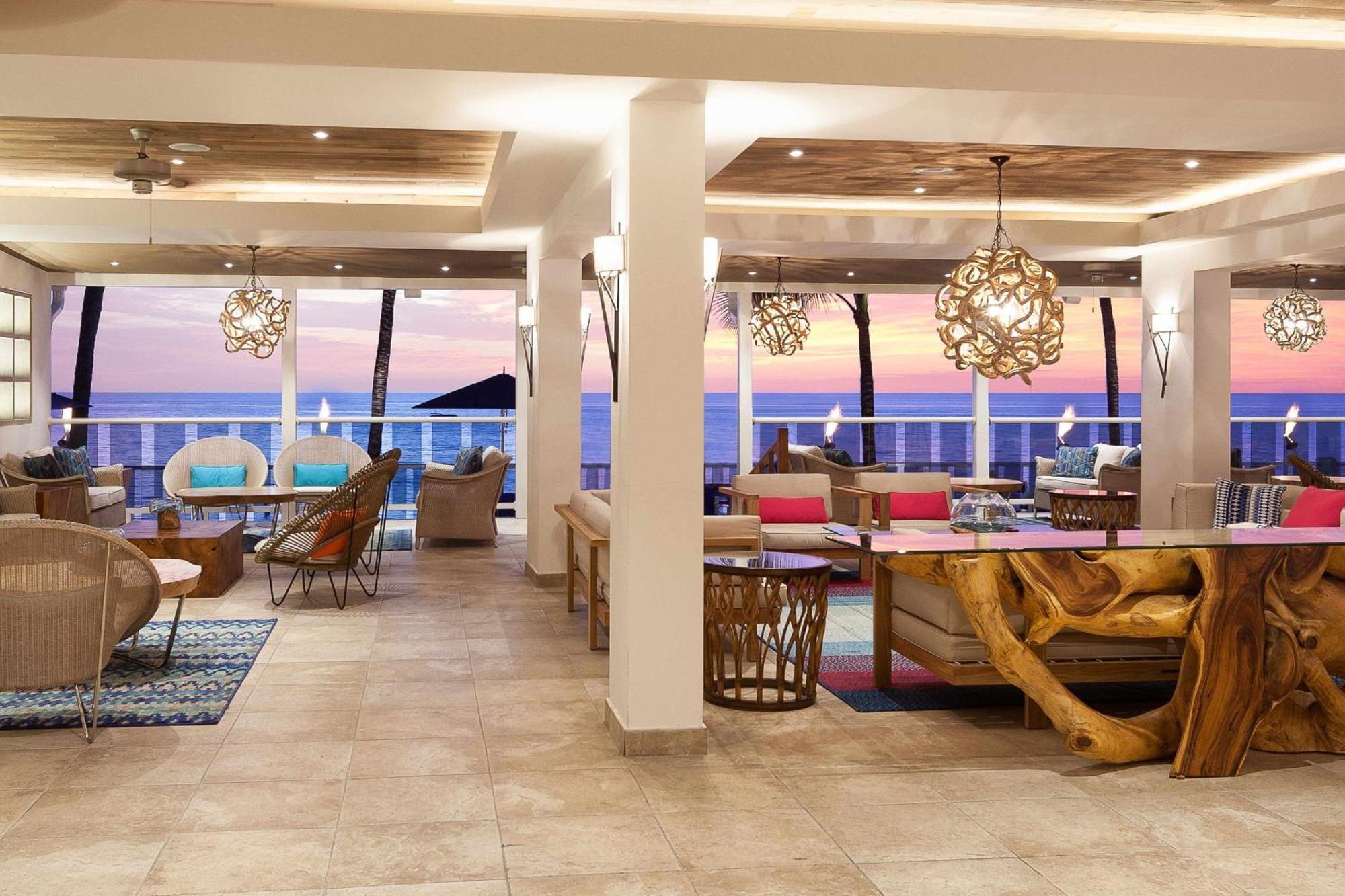 Waves & Spa, Barbados, An Autograph Collection 4* Saint James