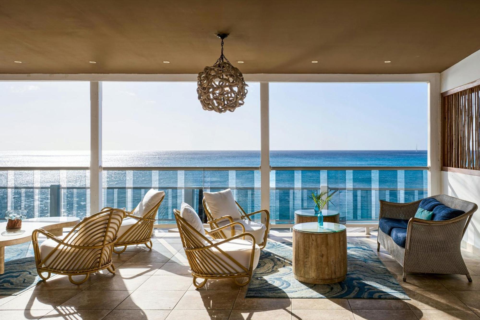 Waves & Spa, Barbados, An Autograph Collection 4* Saint James